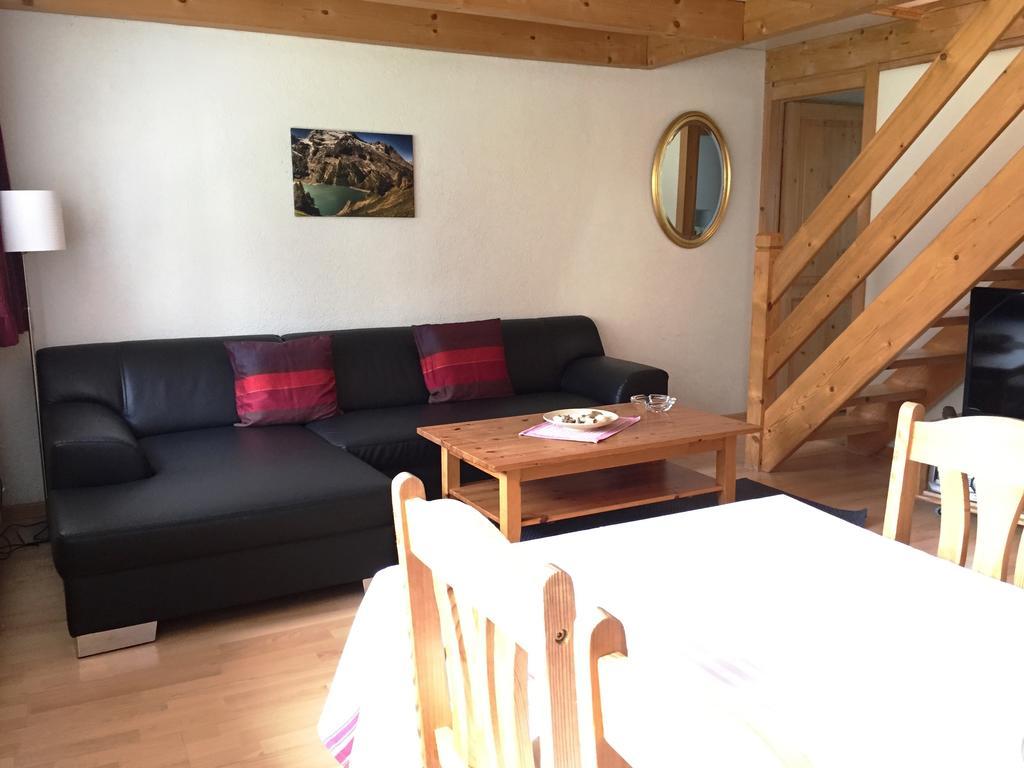 Alpen Chalet カンデルシュテッグ 部屋 写真