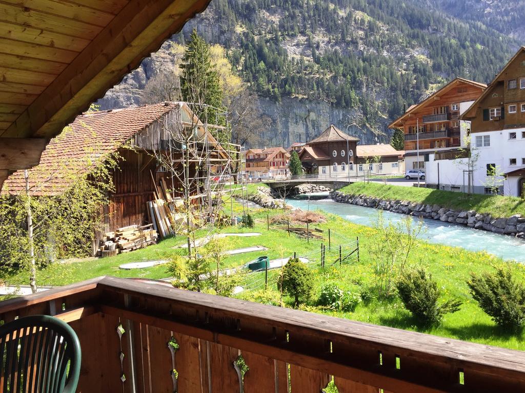 Alpen Chalet カンデルシュテッグ 部屋 写真