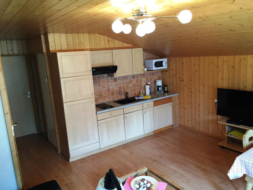Alpen Chalet カンデルシュテッグ 部屋 写真